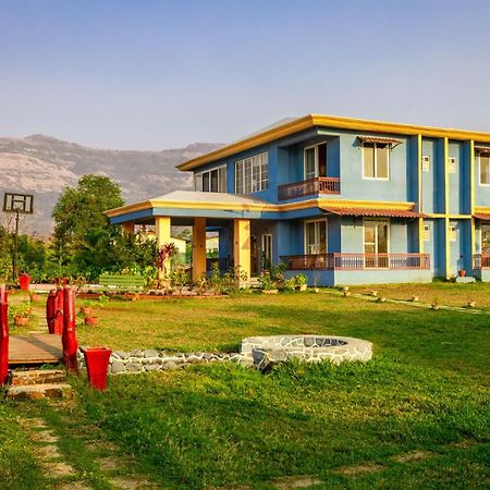 Stayvista'S Hillside Meadows - Mountainside Retreat With Farm View, Pool & Deck, Lawn & Gazebo Chinchavli Zewnętrze zdjęcie