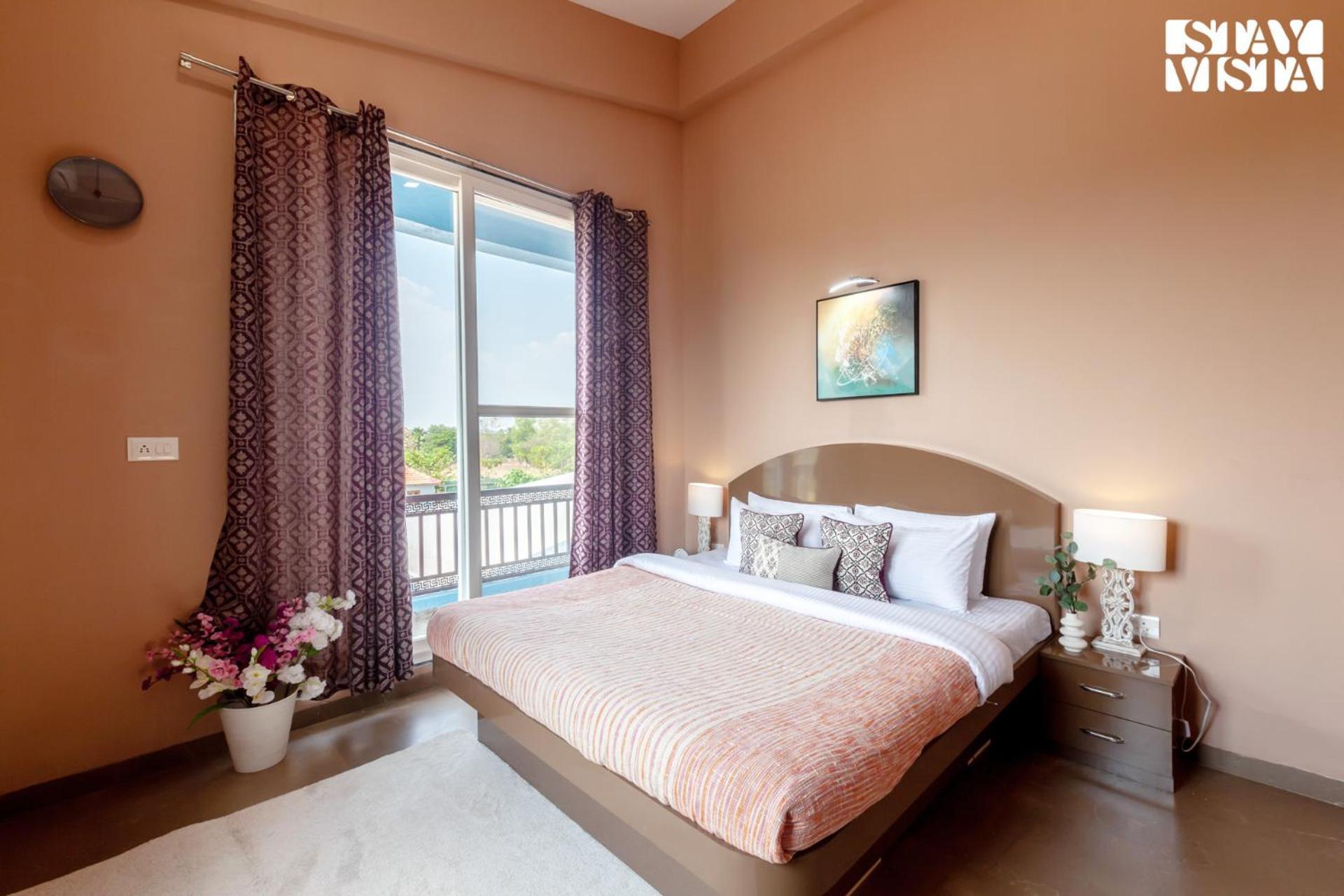 Stayvista'S Hillside Meadows - Mountainside Retreat With Farm View, Pool & Deck, Lawn & Gazebo Chinchavli Zewnętrze zdjęcie
